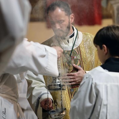 sacerdote de Cristo y su Iglesia. San Juan del Puerto. Capellán del colegio diocesano San Juan Bautista. Huelva