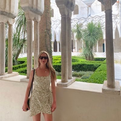 Nicltrno's profile picture. 🇨🇦🌎… on a moat of dust, suspended in a sunbeam… ⚖️🖖🏻🐶