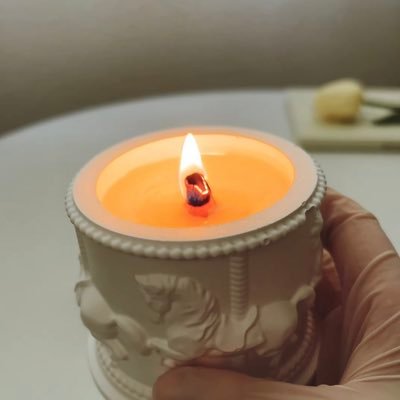 キャンドル作家🕯ジェスモナイトで器作りはじめました♡シンプルなインテリアに合う環境に優しいキャンドル作りを目指しています☺️