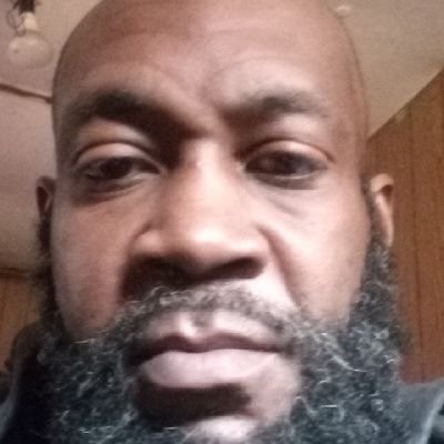 I am a black male 38 from Arkansas looking for friends maybe more