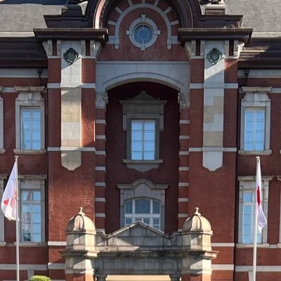 surizarin06's profile picture. y