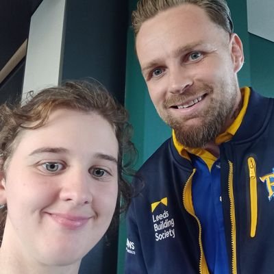 hi this Becky hunnisette I play for Leeds rhinos LDSL team I have met new friends and it is fun to play against other teams also I support Leeds rhinos.