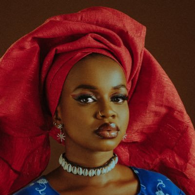 |Igbo| |Tailor| |Intern Architect| |Model for fun| |Catholic|
acct @chidimmapinkie suspended.