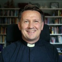 Rev Dan ✞(@monoingles) 's Twitter Profile Photo