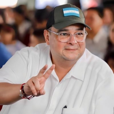 Alcalde del Distrito Central, capital de Honduras. 
Ciudad de Buen Corazón ❤️

Papá de Gabriela, Daniela y Diego.