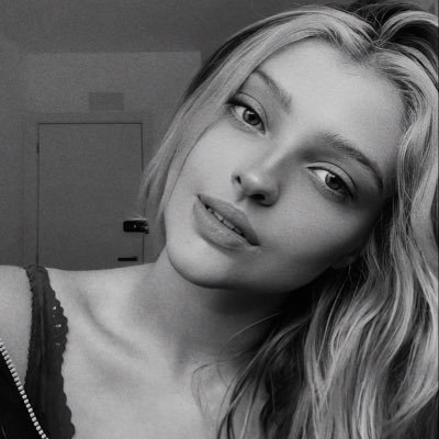 biamanfroi's profile picture. gostosa e miserável