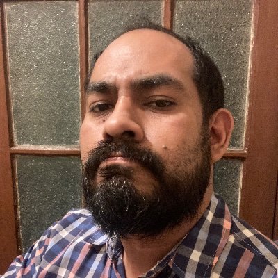 castro_mic's profile picture. ¡No quepo en esta ventanita!