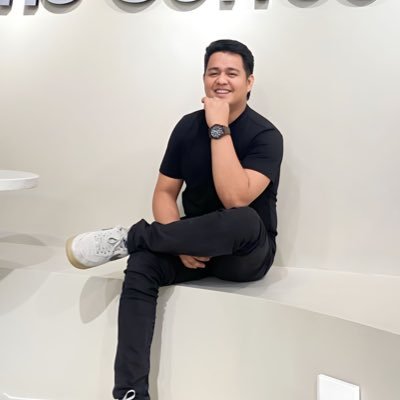 valenthongg's profile picture. Strongboi