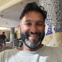 NeshRokaSearch's profile picture. 