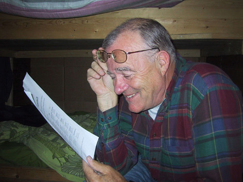 Jag hjälper andra människor att förstå sig själva och andra och att samverka bättre i grupp. Jobb och aktiv fritid i en lagom blandning
