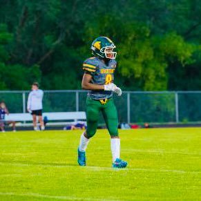 Martin Luther High School | C/O 2025 | 5’9 150lbs | 3 sport athlete 🏈🏃🏾🤼‍♂️ | 3.4 GPA | Squat 315| Bench 190🈴