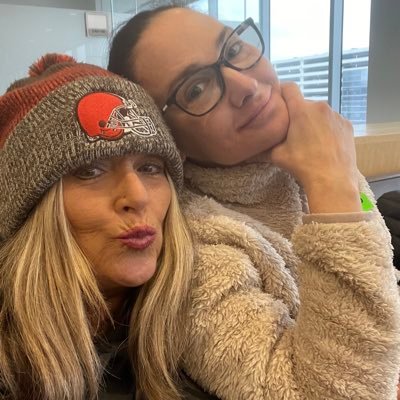 Horseback riding hairdresser Youngstown Cardinal Mooney #GOBROWNS season ticket holder 💪💪🧡🏈🧡🏈🧡🏈🧡🤎🍀🍀