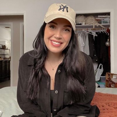 Jenniferbr57407's profile picture. 