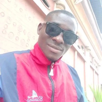 Nigeria born from a family of five, last among 5, different from the rest@there is no other edition of me, am born with big dreams##BLVE