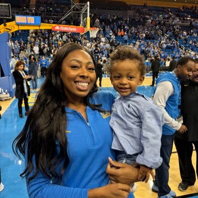 AtonyeJennifer's profile picture. UCLA 🏀 Assistant Coach