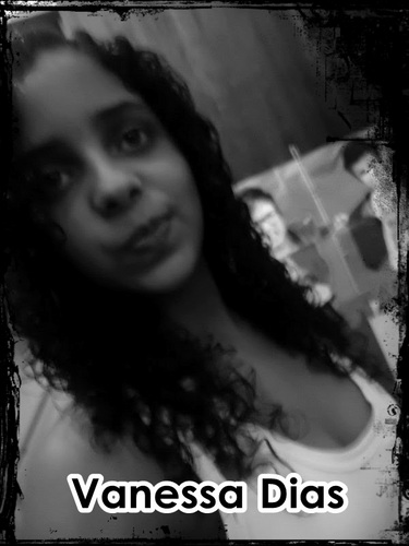 Oiie vanessa akie
nascida 27/10/99