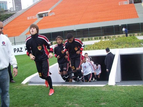 Equipe de Futebol de Campo.
