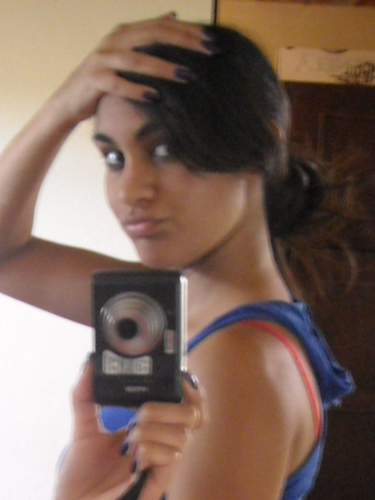 AS CRITICAS  NAO ME REBAIXAM ....
OS ELOGIOS NAO ME ELEVAO
SOU O QUE SOU, NAO, O QUE QUEREN Q EU SEJA...EU SOU TOTALMENTE REBELDE