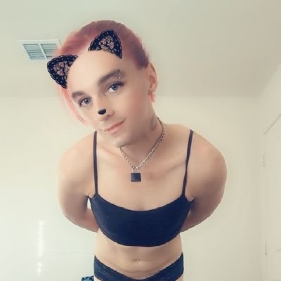 daniellem3996's profile picture. 