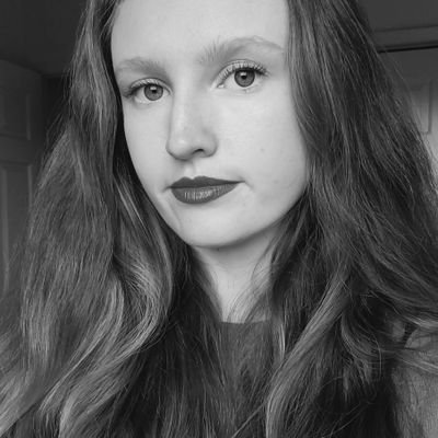 I like indie music and animals | 27 | she/her | bi
MA➡️CA➡️IN | Hoofstock Keeper