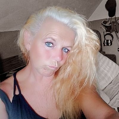 SwannSigri35787's profile picture. 