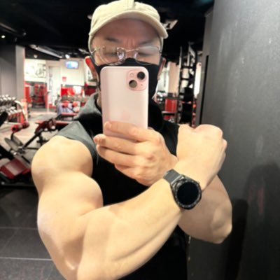 koujifitnessjp's profile picture. hybrid athlete、 筋トレ中心7年目活動🏋️‍♀️エニタイムフィットネス＆個人パーソナル二部生中
