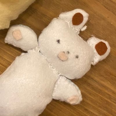 851325's profile picture. 手品を趣味にしたいし催眠術にもかかりたい