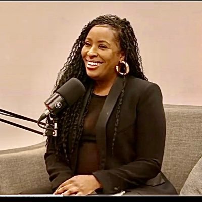🇯🇲🇩🇲 | Writer | Cultural Commentator | Caribbean Correspondent | Celebrity PR Expert