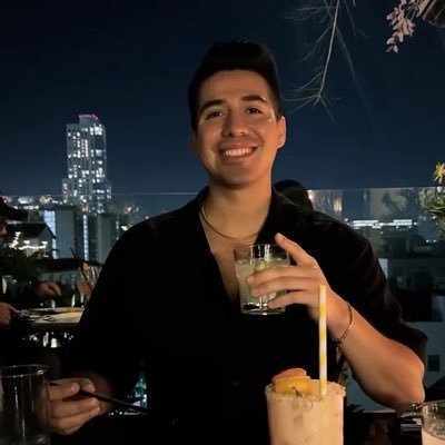 isaic96's profile picture. Succeed in Silence ||| snap: isaic.g