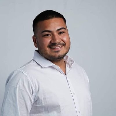 sergio_ramoa's profile picture. Joven De  28 años 
Chaqueño ,Barranqueras .
Enfócate en tu felicidad, en tus metas y en la persona que quieres ser..