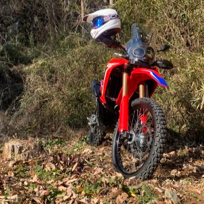 atoc_asobu's profile picture. 主にバイクですが日帰り登山したり川や池でカヤックしたり