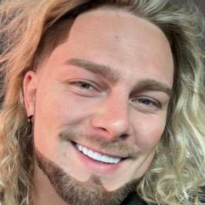 ZT21kid4's profile picture. 