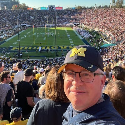 Holmey_MJJ's profile picture. Christian, Husband to beautiful wife, Father of 3 great kids, Follower of all sports...especially Michigan! Go Blue!!