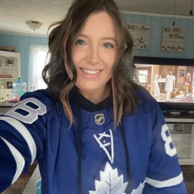 EmRobertson94 Profile Picture