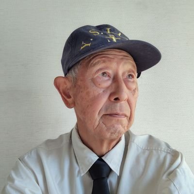 船員が安心して、誇りを持って働ける職場を作ることが目的です。船員が抱えている問題を解決する取り組みを行っています。無料で相談に応じています。経歴　商船学校卒、航海士として乗船勤務、その後、海員組合で労働運動に専念、船員地方労働委員会委員、現在　船員の人権を守る会副会長。２０２４年，８２才。