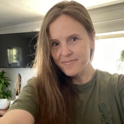 Mostly ‘notes to self’ & things I want to find later. Pan/Demi🏳️🌈; late-diagnosed Autistic, OCD, ADHD, Celiac. Mom of 6. Fam of 8 w/ 3 T1 diabetics. she/her