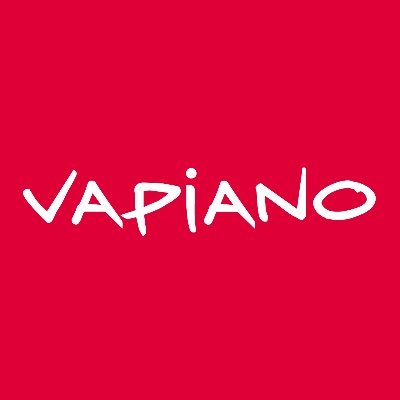 Handmade, fresh pasta & pizza. 🍝🍕 
Book a table now and get rewards on our new app 
VapianoLoversUK 🤌📲