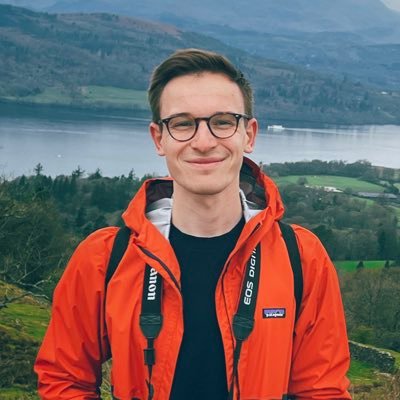 Software engineer @meetcleo, runner, reader, hobbyist photographer.