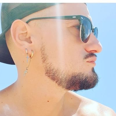 (Directos en twitch todos los dias) Me encanta jugar a los videojuegos, compartamos estas maravillosas creaciones desde mi canal de Twitch