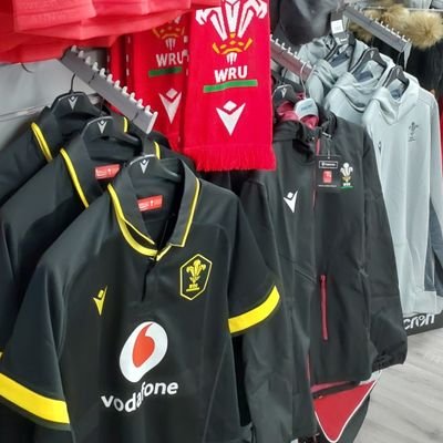 We are official Macron teamwear, WRU stockists and kit specialists across North & Mid Wales, and beyond! 
📞01978 355794 
📧info@macronstorewrexham.co.uk