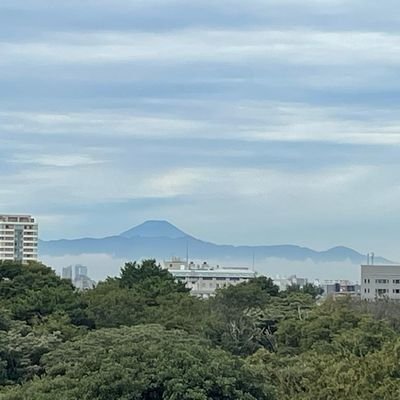 ItsPant8's profile picture. Learning to train my mind to see GOOD in everything.