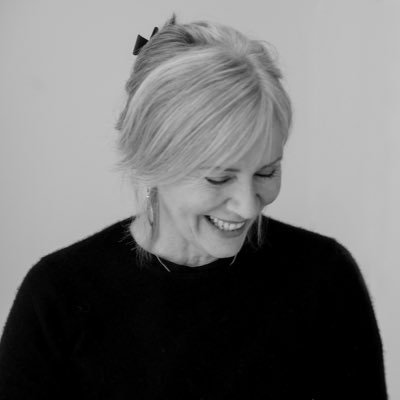 Writes crime/psychological thrillers @PenguinIEBooks. WHEN THEY SEE ME out now! IF I TELL shortlisted for Crime Novel of the Year An Post Book Awards 2022