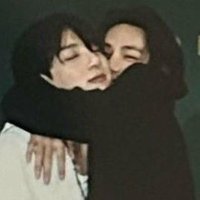 ɢᴏʟᴅᴇɴ.ʟᴀʏᴏꪜᴇʀ❀tigerbear.doublebunny❀ (@t_doublebunny) 's Twitter Profile