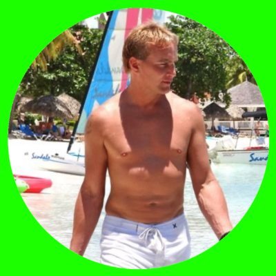 $SMOKE Multi-Chain Meme Token https://t.co/kLSygmqmym on BASE, ETH, BSC, & PLS / OG $SMOKE only on Base https://t.co/gG6PiIje5y #BuildOnTitanX ethos