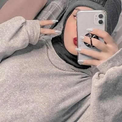 ولا تجعلْ في قُلوبنا انتظارًا لشيءٍ لن يأتي يا اللّٰه🤎.
dm🚫