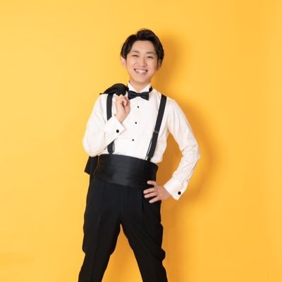 【鈴木太郎 1万人ワンマンライブへの道🔥】 ⚪︎新ライブ配信アプリ「#133ch」にて 限定コンテンツ配信中!! ⚪︎神戸三宮#BAR133ch にて 「Taro’s Bar」開催中🎙️ ⚪︎ラジオ関西 木曜21時〜 #133ch夢大きく パーソナリティ