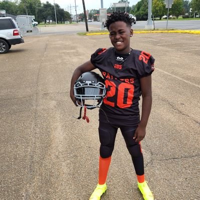 MarioMadisonJr's profile picture. 5ft4inches
130
RB/DE/S