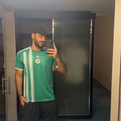 just minding my business 🇩🇿 . IG : ahmedhaddad23 Snap: K_a723