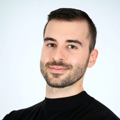 Unique positioning + Bold message = Thriving consultancy | Founder @fronterabrands