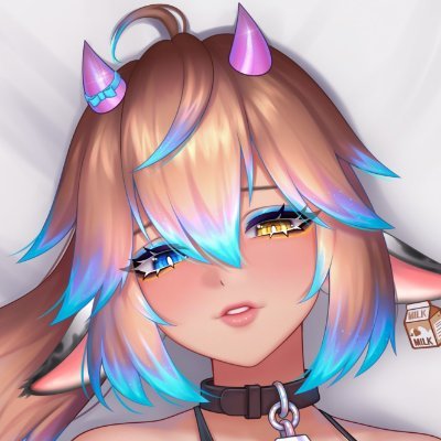 Partner streamer on Twitch || Mainly play VRChat but also some variety || Music lover, Dancer, and full on weeb :3 || https://t.co/M0yvH77DzU